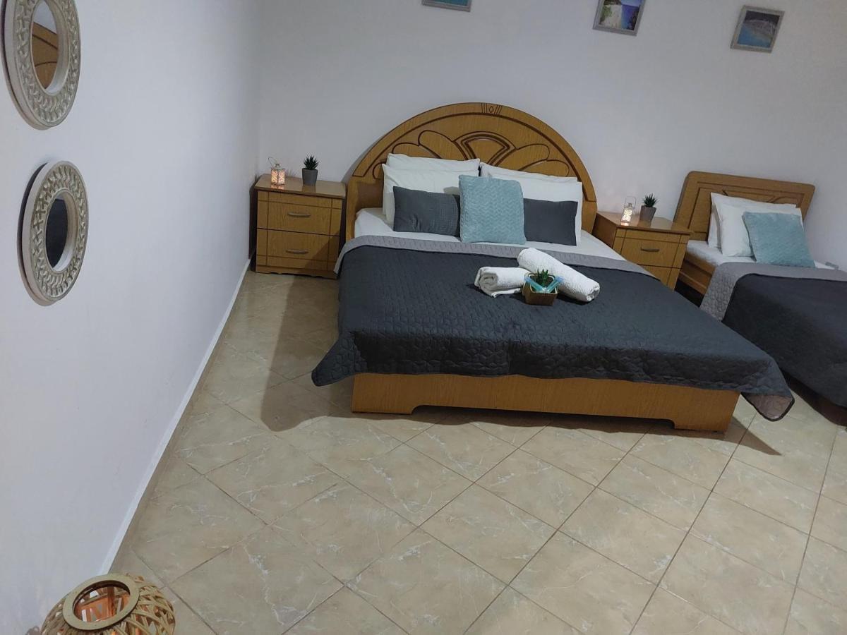 Orange Guest House Dhermi Ngoại thất bức ảnh