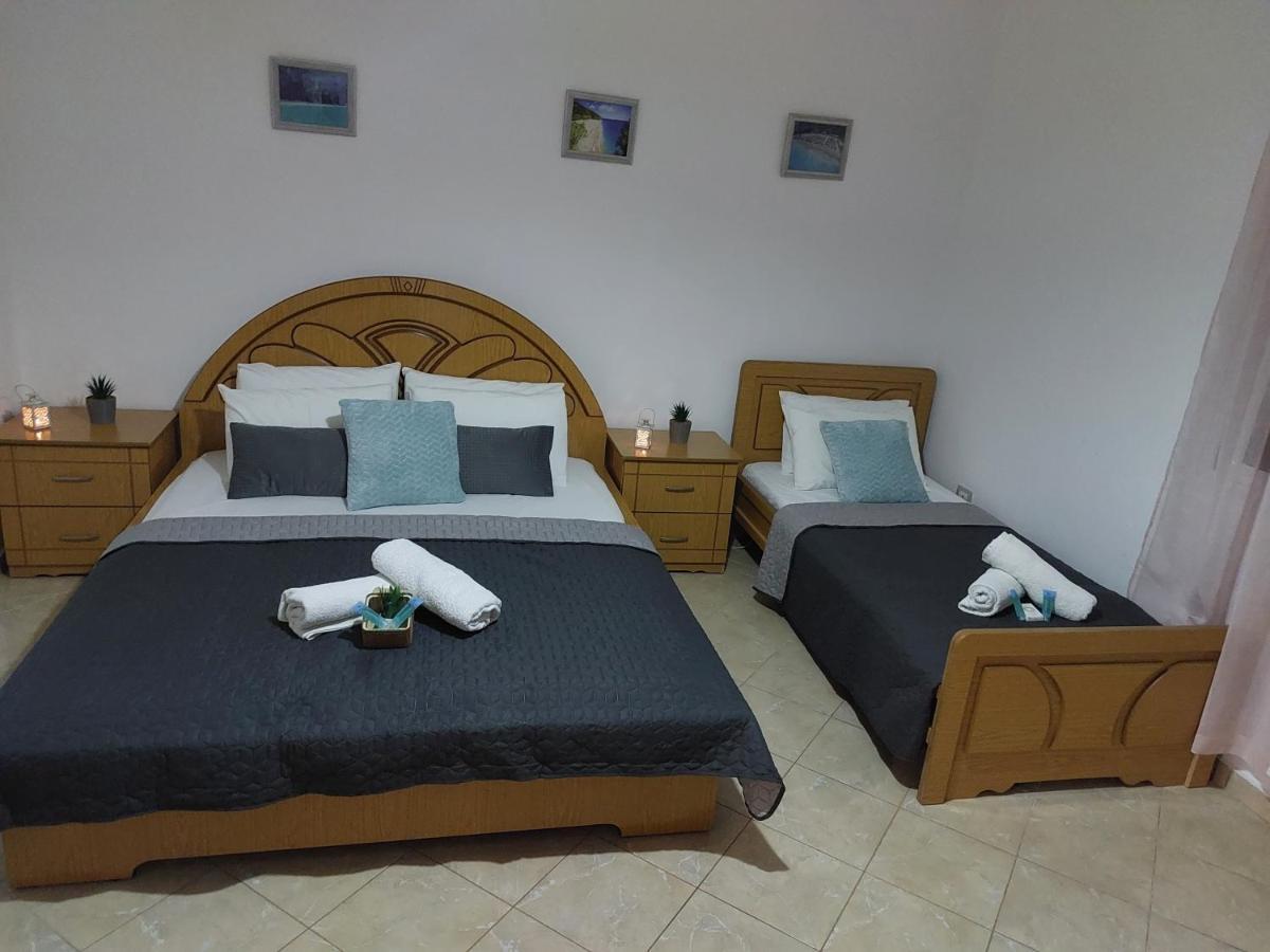 Orange Guest House Dhermi Ngoại thất bức ảnh