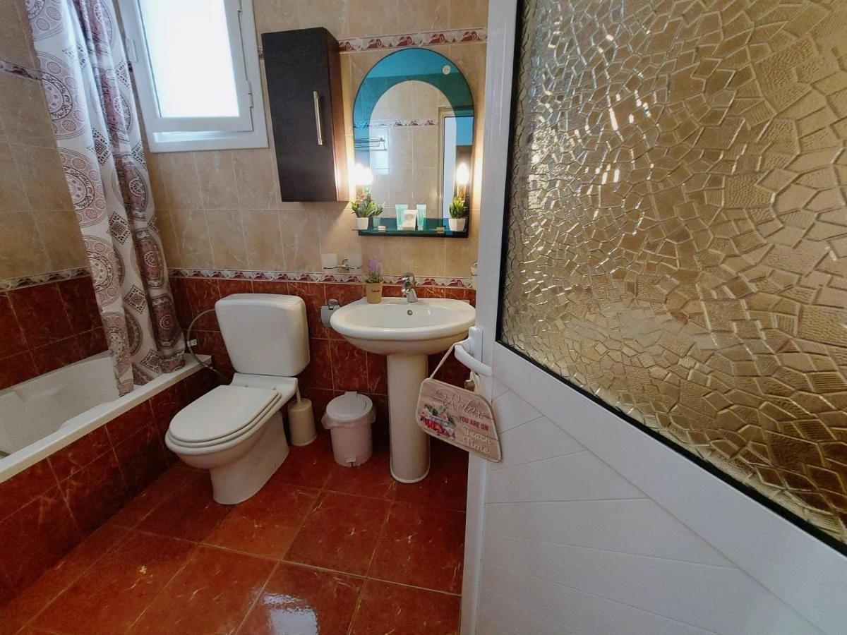 Orange Guest House Dhermi Ngoại thất bức ảnh