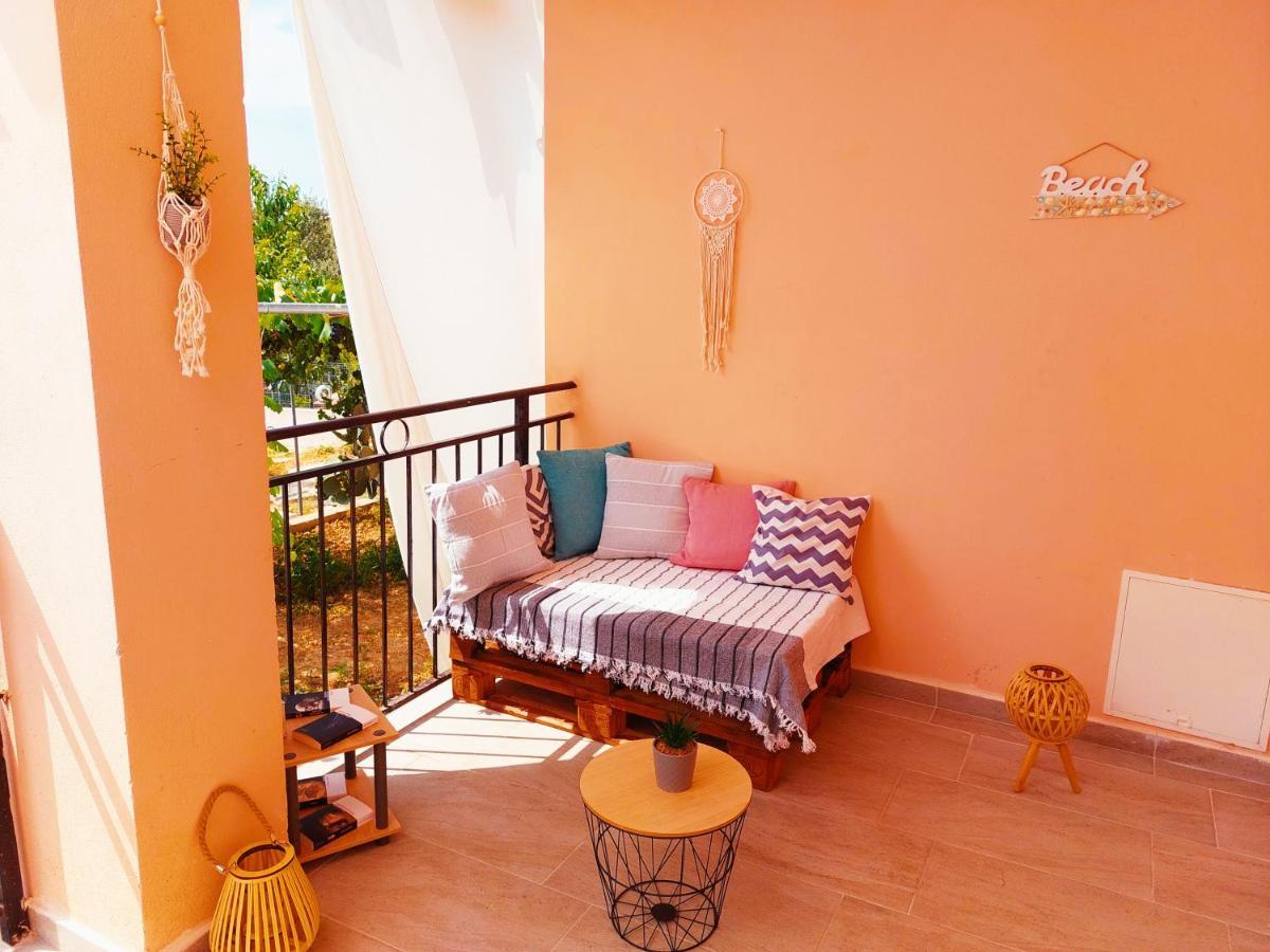 Orange Guest House Dhermi Ngoại thất bức ảnh